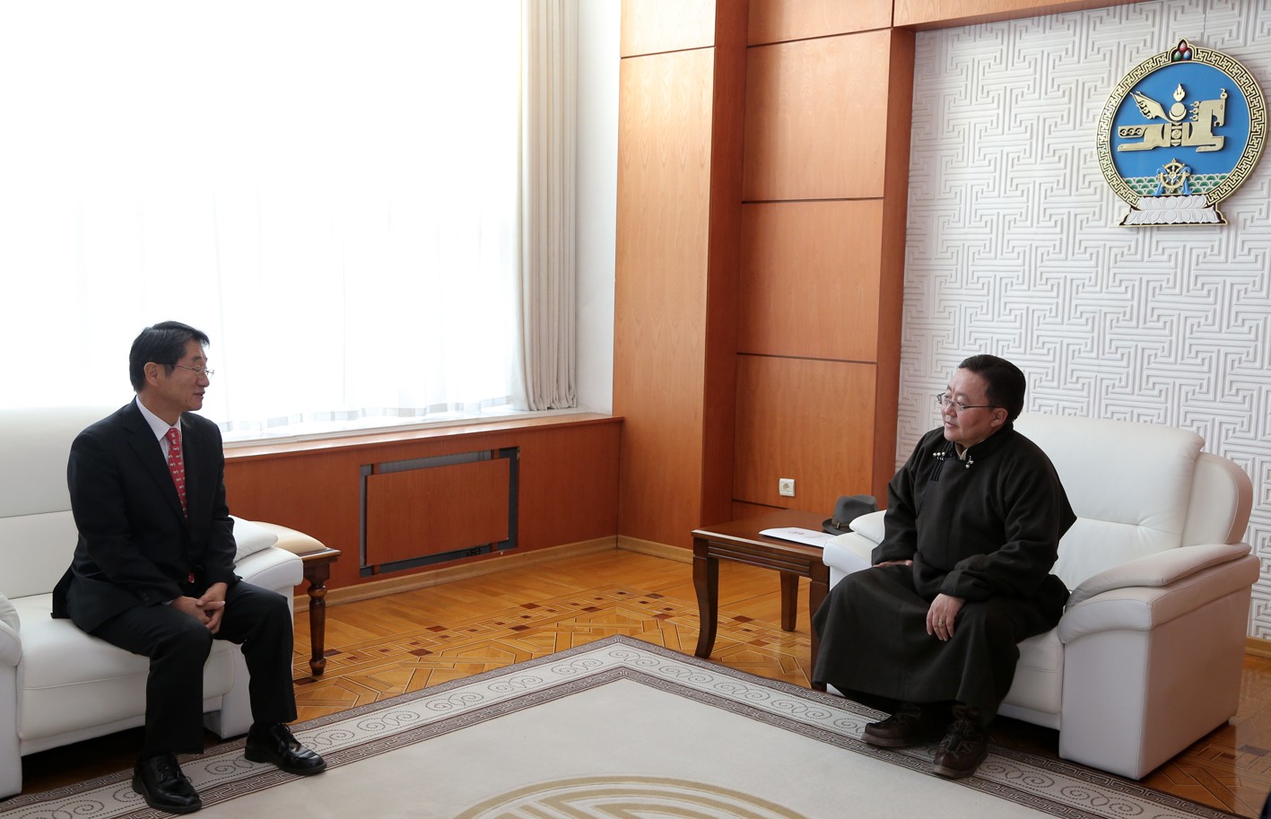 Монгол Улсын Ерөнхийлөгч Ц.Элбэгдорж Японы Элчин сайд Т.Шимизүг хүлээн авч уулзав